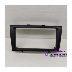 Avensis2009-2011  7inch radio fascia